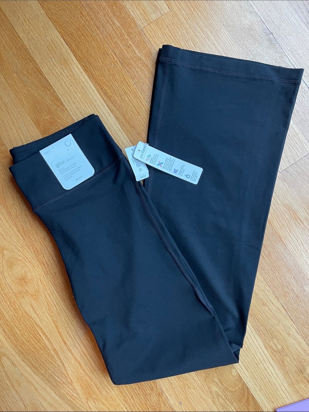 GAP Women’s Black Performance Jogger Pants